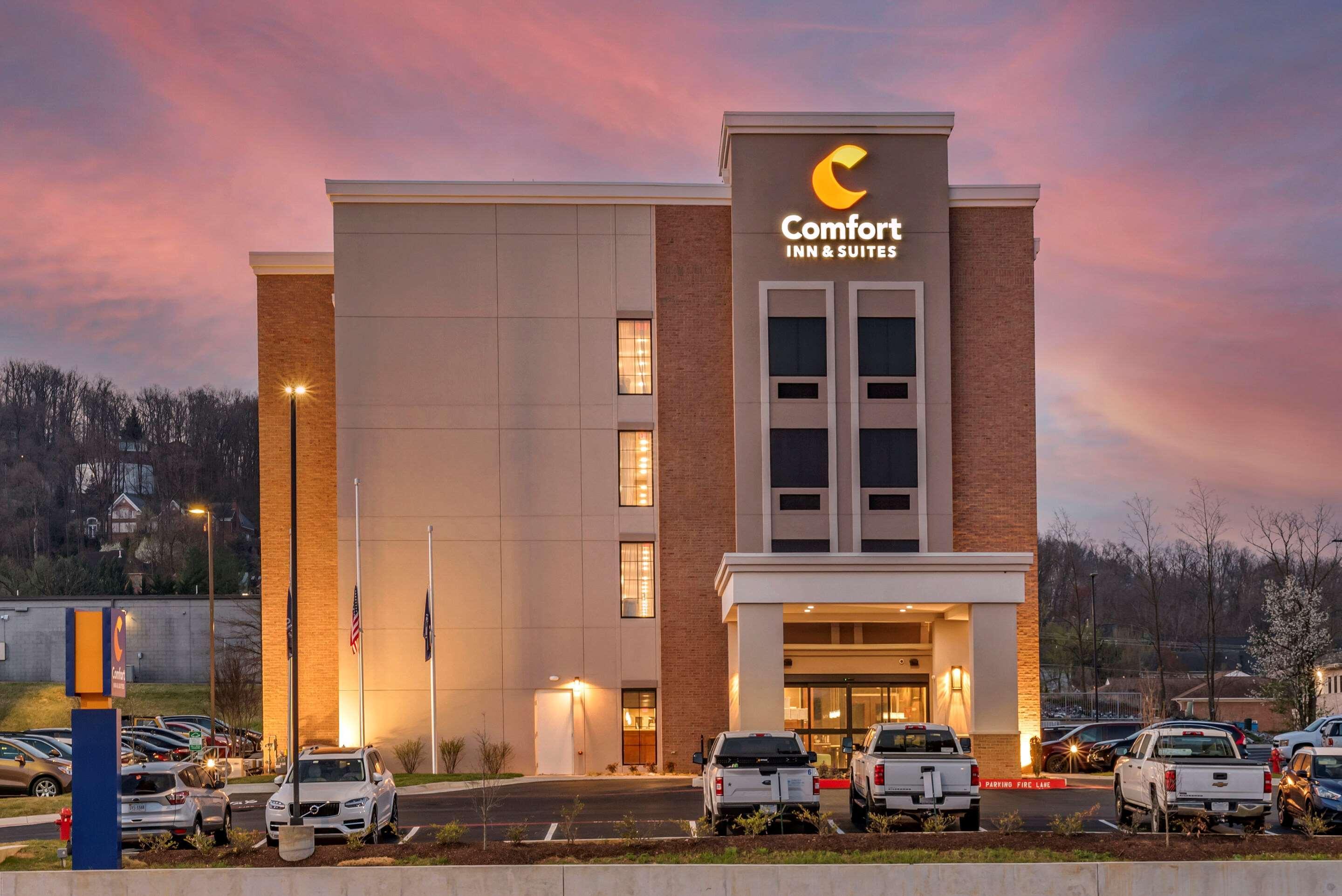 Comfort Inn & Suites Харрисонберг Экстерьер фото